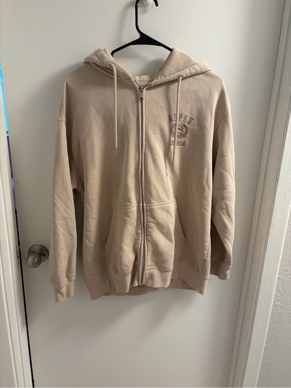 Neutral Beige Full-Zip Hoodie with Hood and Pockets - Women